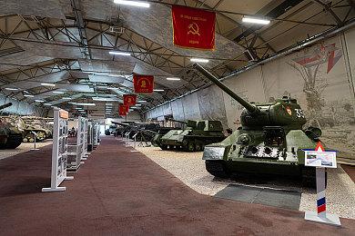 Fami通新一周销量榜 《超侦探事件簿：雾雨迷宫》登顶